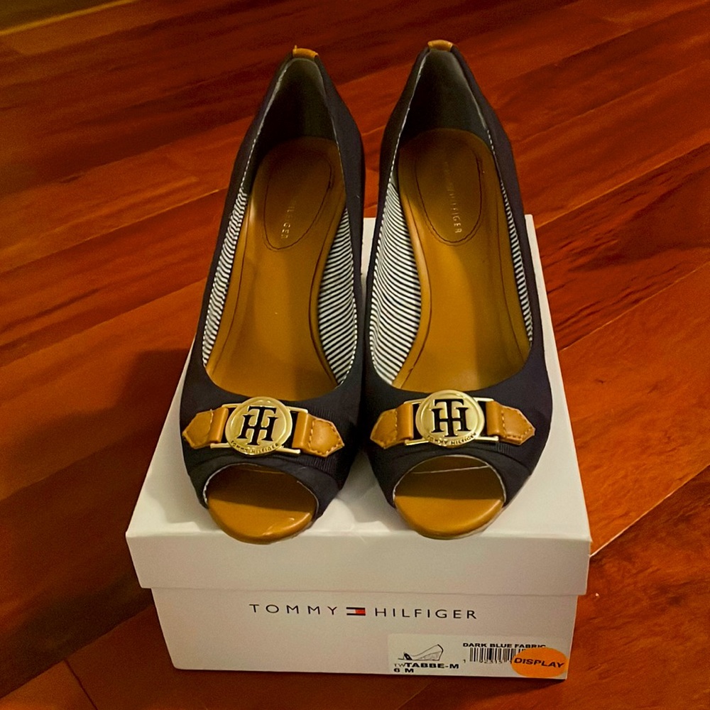 Tomny Hilfiger dark blue Wedges with original box, worn once